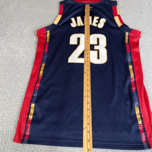 Authentic LeBron James Cleveland Cavaliers Jersey M Length +2 Adidas Stitched - Picture 11 of 14